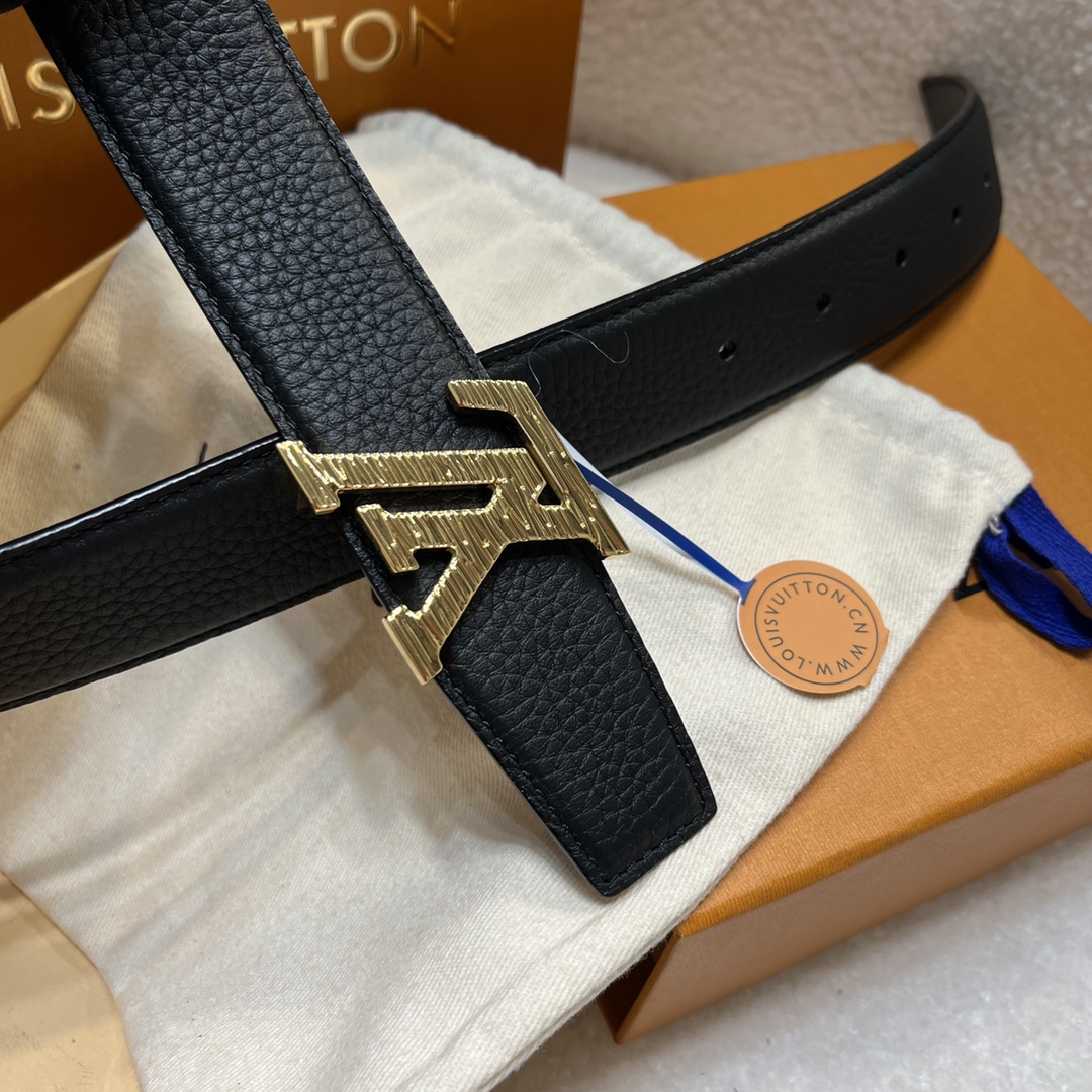 Louis Vuitton LV Men's Reversible Togo Leather Belt