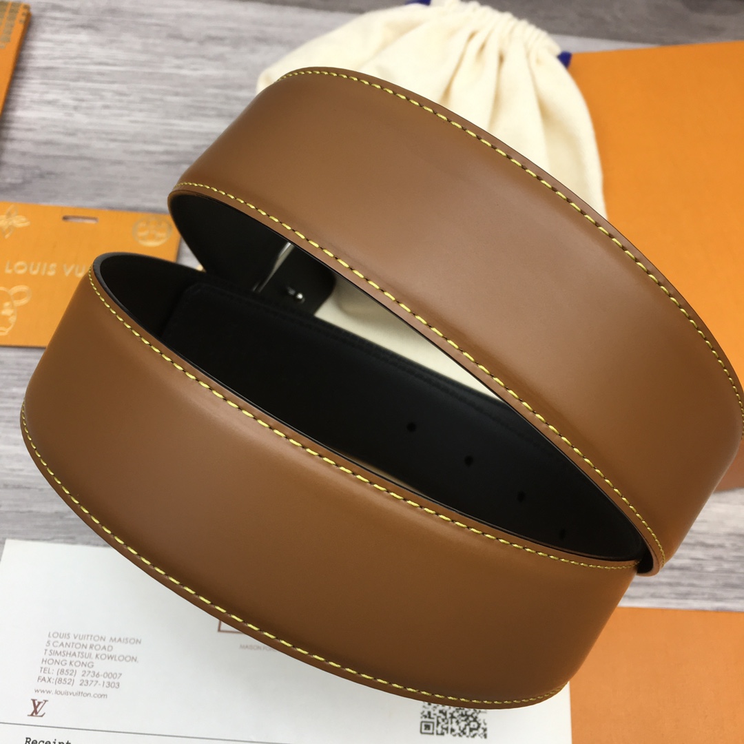 Louis Vuitton Men's New Season Reversible Belt