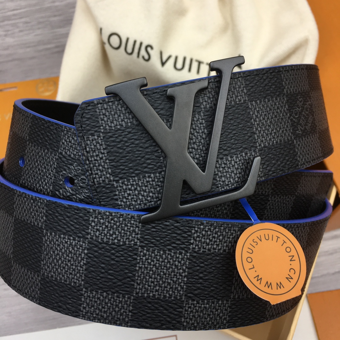  Louis Vuitton LV Reversible 40mm Canvas and Calfskin Belt