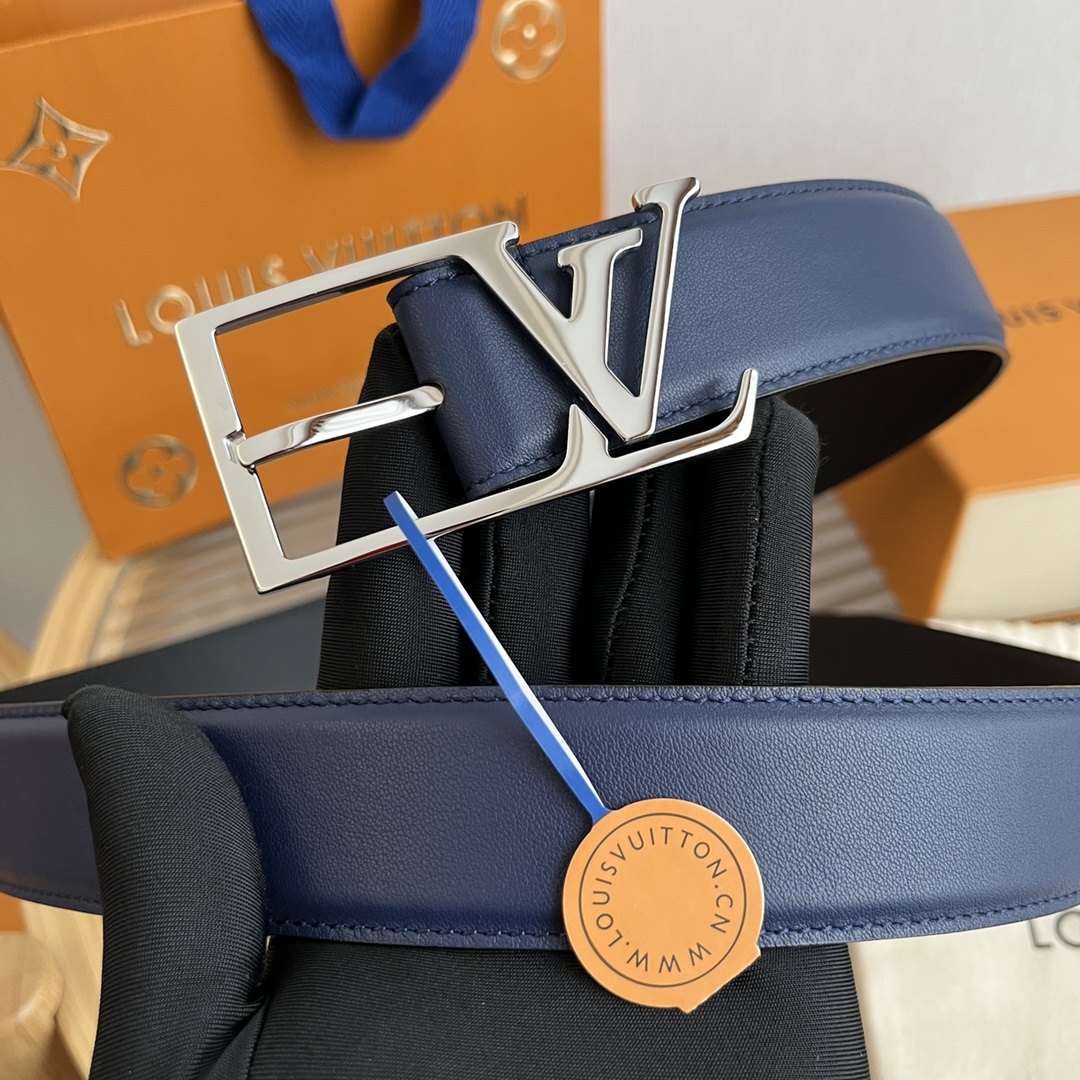Louis Vuitton LV Men's Reversible Calfskin Leather Belt