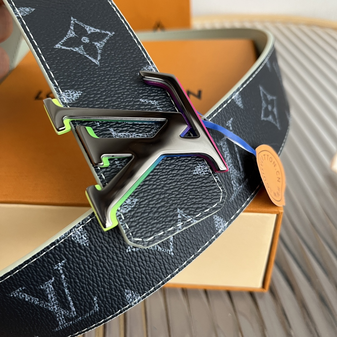 Louis Vuitton LV Custom 4cm Reversible Canvas Belt