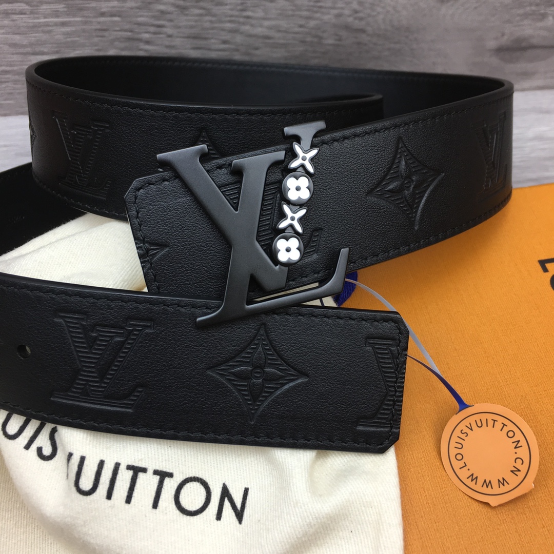 Louis Vuitton LV Men's New Season Belt