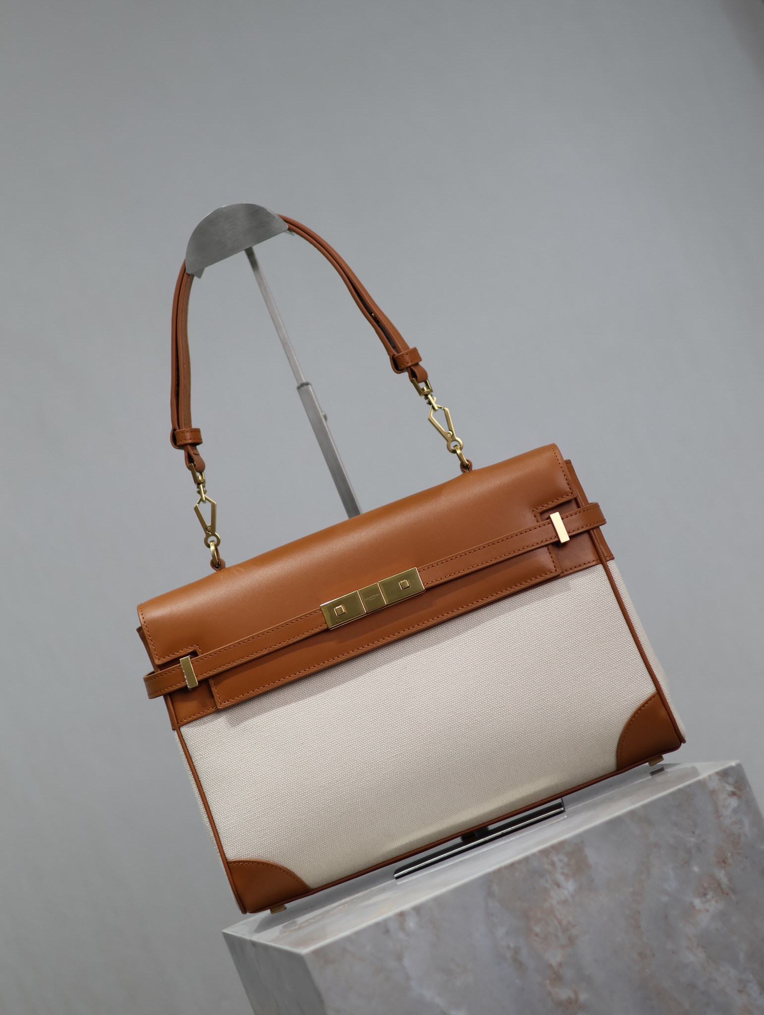 Saint Laurent Manhattan Flap Bag