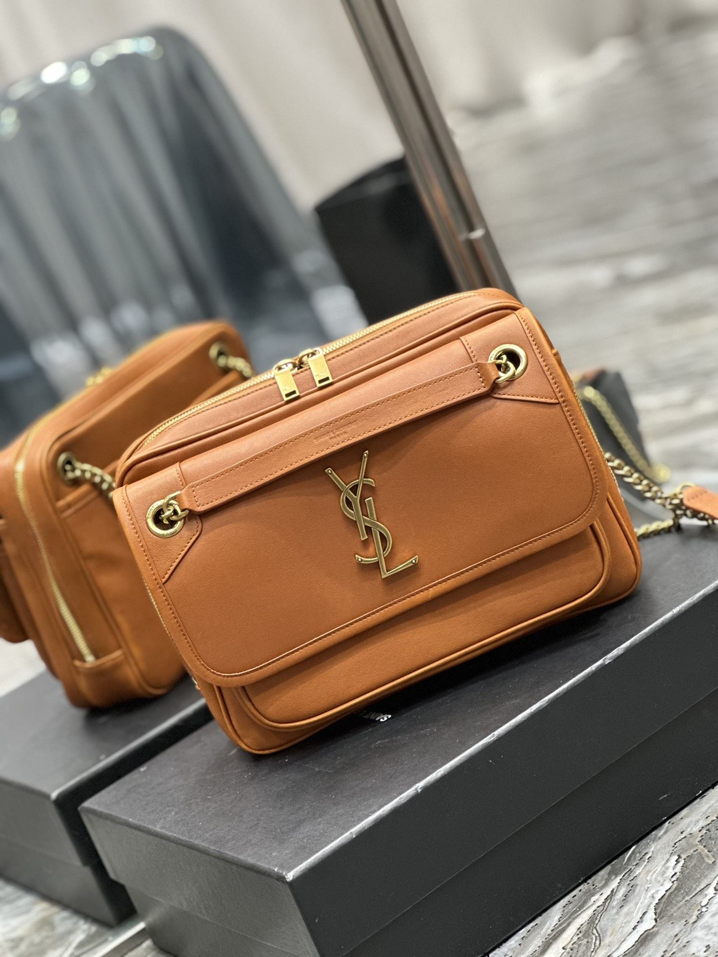 Saint Laurent YSL NIKI Camera Bag/Crossbody Bag