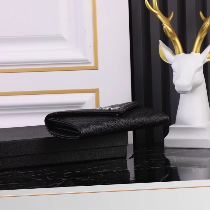 Saint Laurent YSL Caviar Card Holder in Black with Silver Hardware