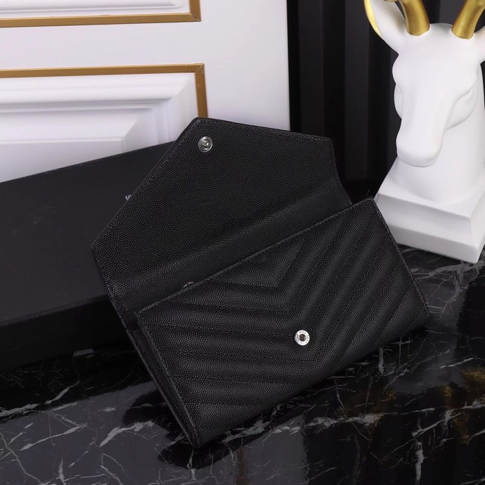 Saint Laurent YSL Caviar Card Holder in Black with Silver Hardware
