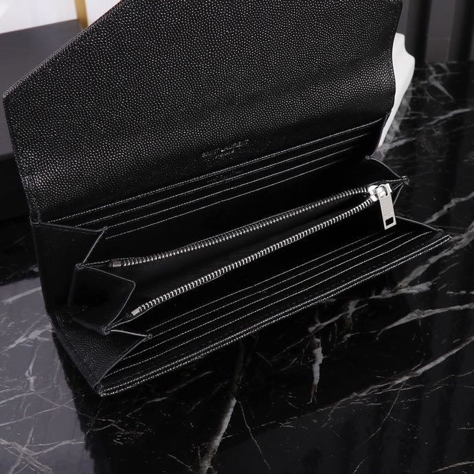 Saint Laurent YSL Caviar Card Holder in Black with Silver Hardware