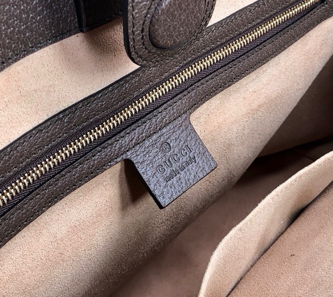 Gucci Ophidia Tote Bag in Non-Metallic and Chrome-Free Leather 631685