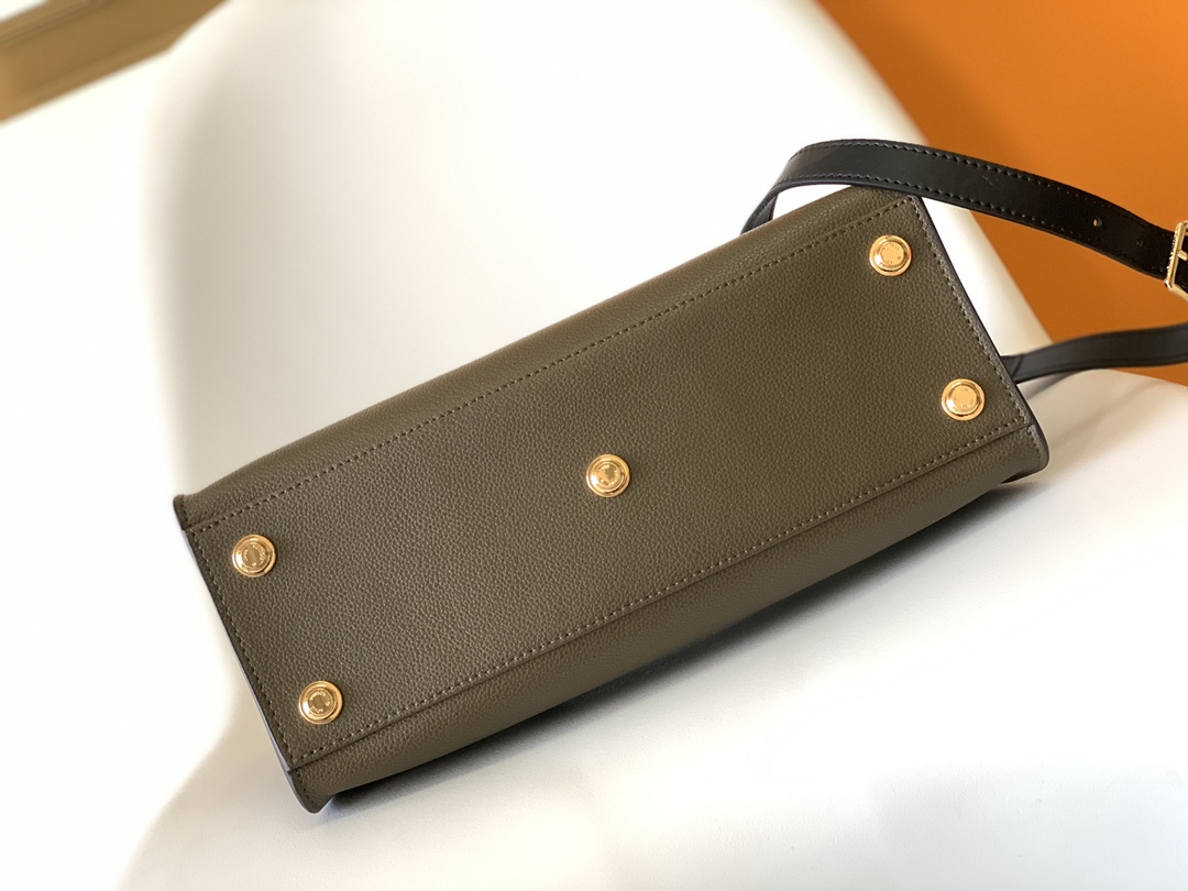 M55302 On My Side Bag by Louis Vuitton LV in Green