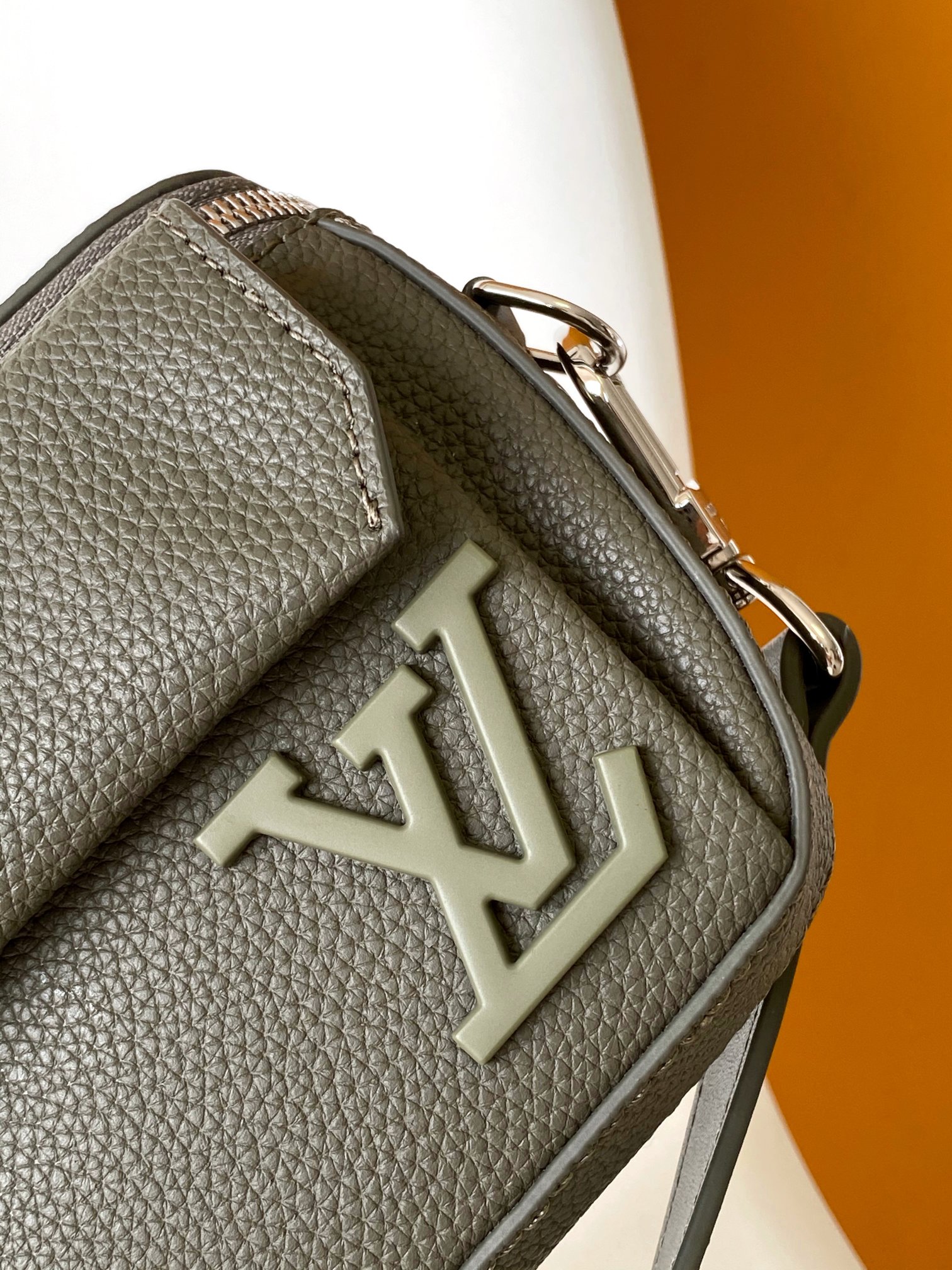 M83560 Pilot Mini Bag by Louis Vuitton LV in Grainy Leather