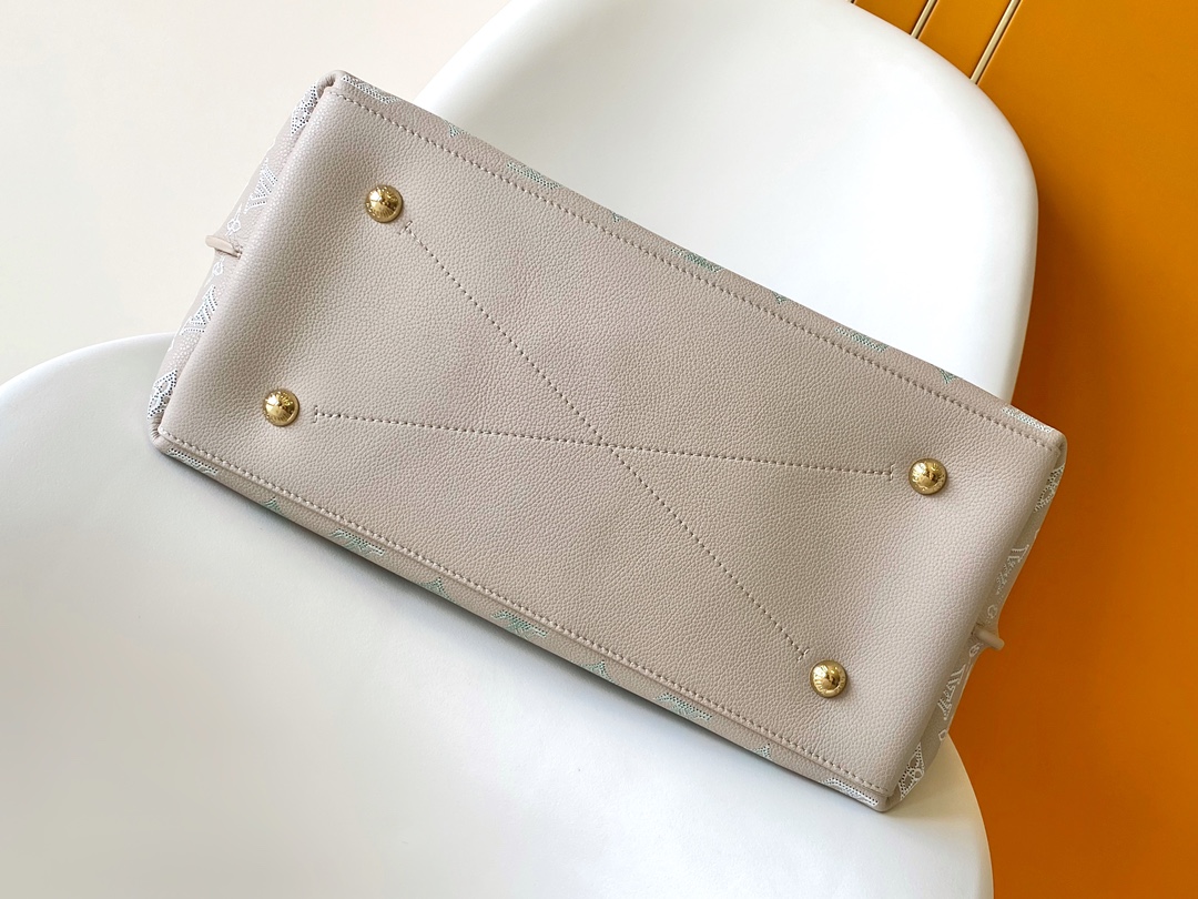 M12093 Carmel Bag by Louis Vuitton LV