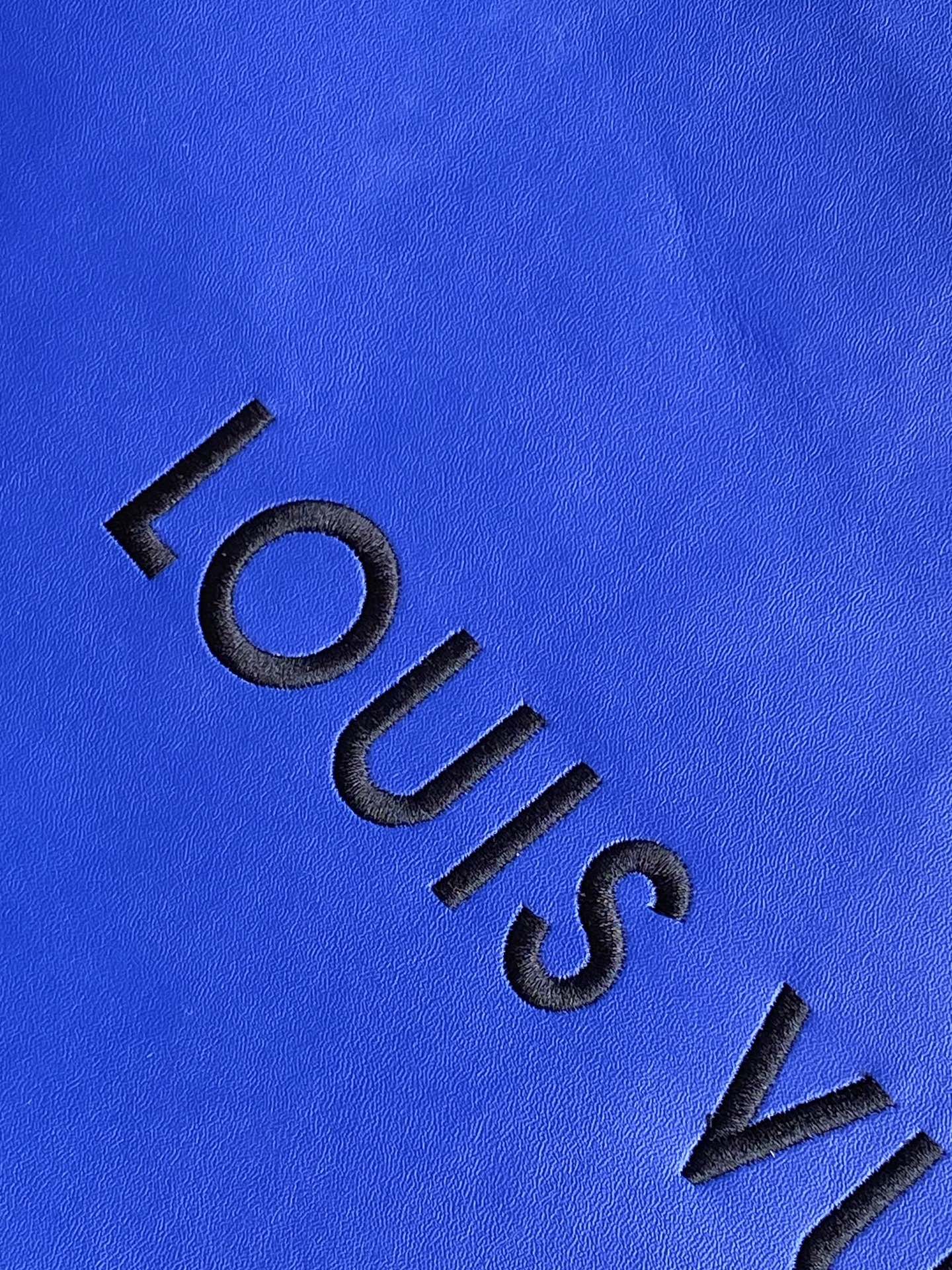 M24457 Medium Shopper Handbag by Louis Vuitton LV - Soft Leather