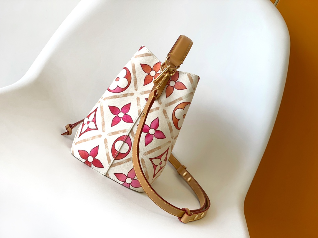 Louis Vuitton LV N??ono?? BB Handbag - Monogram Tiles Canvas - M25315