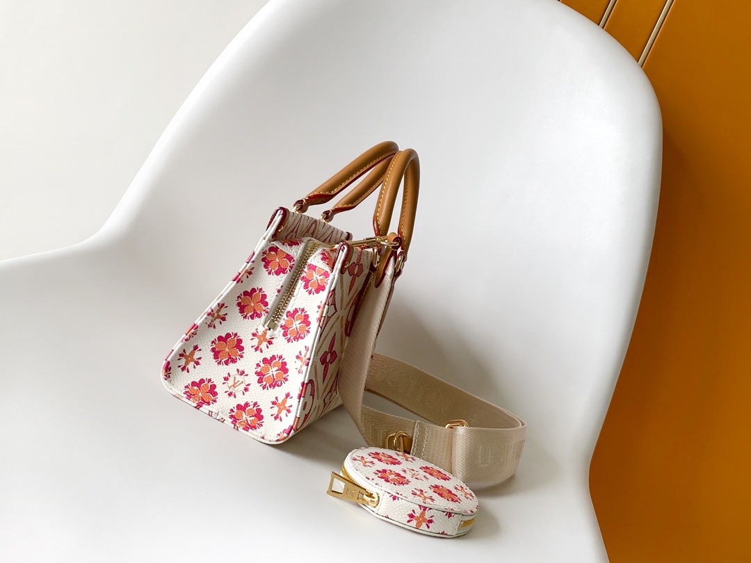Louis Vuitton LV OnTheGo East West Handbag - LV By The Pool Collection - M25318