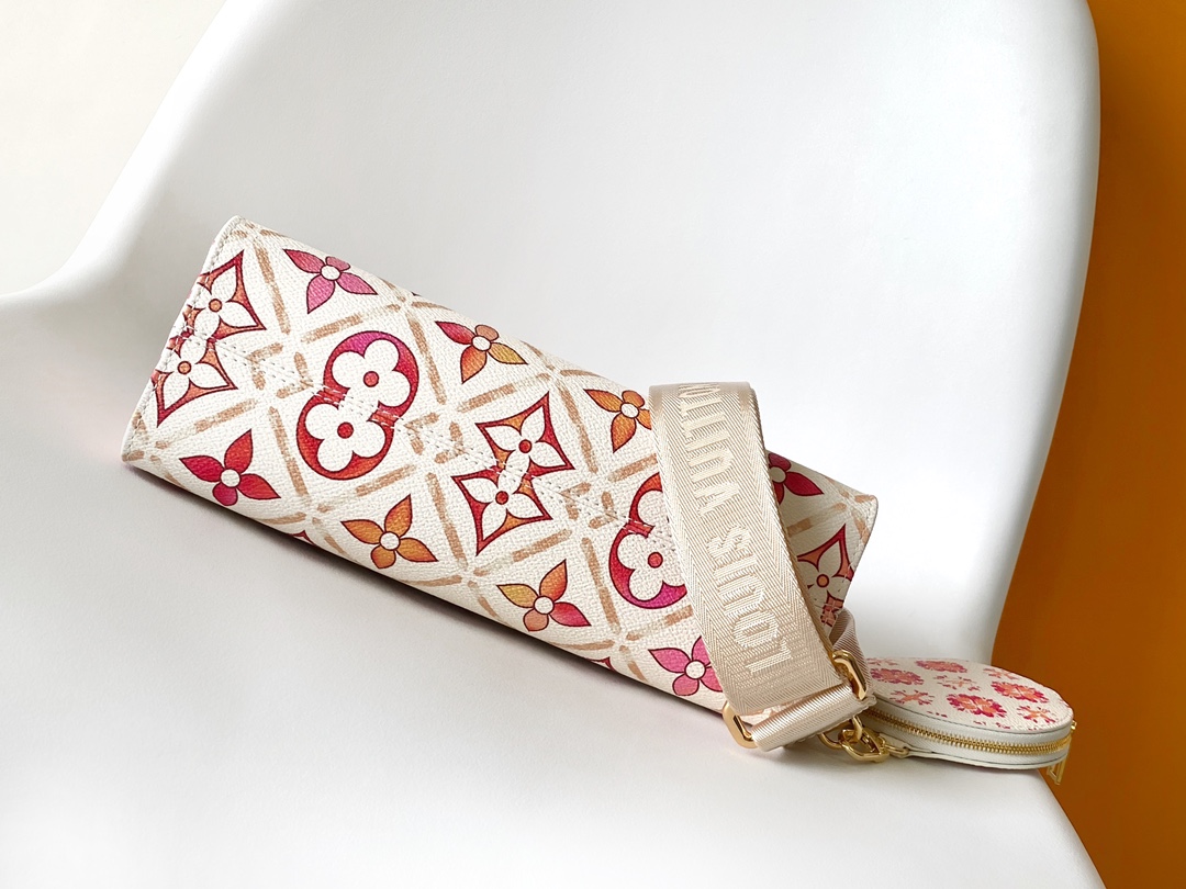 Louis Vuitton LV OnTheGo East West Handbag - LV By The Pool Collection - M25318